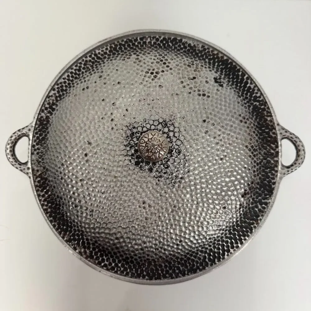 Vintage Hammered/Pebbled/Dimpled Aluminum Dutch Oven with Lid